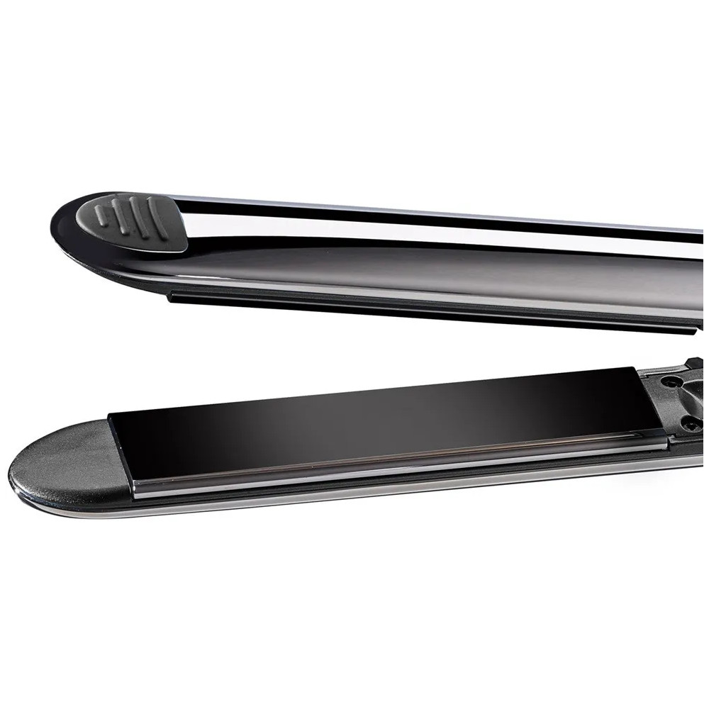 Nahaufnahme der BaByliss PRO Elipsis 3100 Glätterplatten mit EP Technology 5.0 Beschichtung